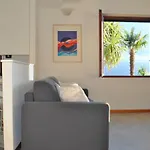 The Palm With Garden شقة